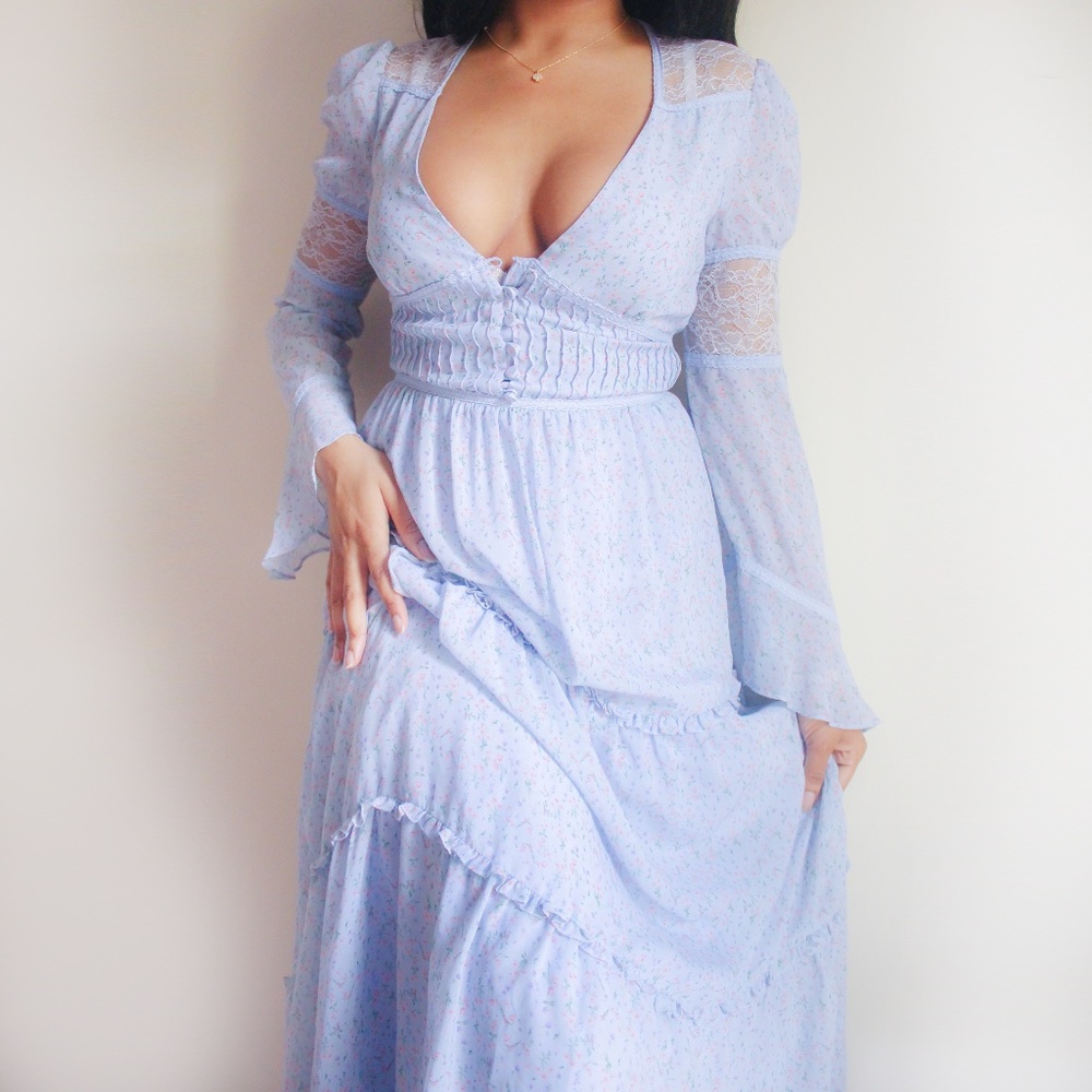NWT Divine Heritage Blue Floral Maxi Dress